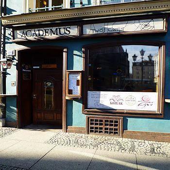 Academus Pub & Nocleg ze śniadaniem Wrocław