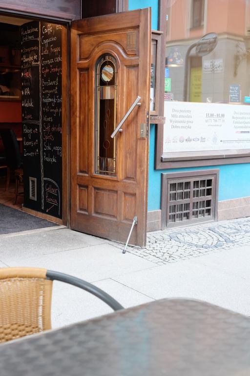 Nocleg ze śniadaniem Academus Pub & Wrocław
