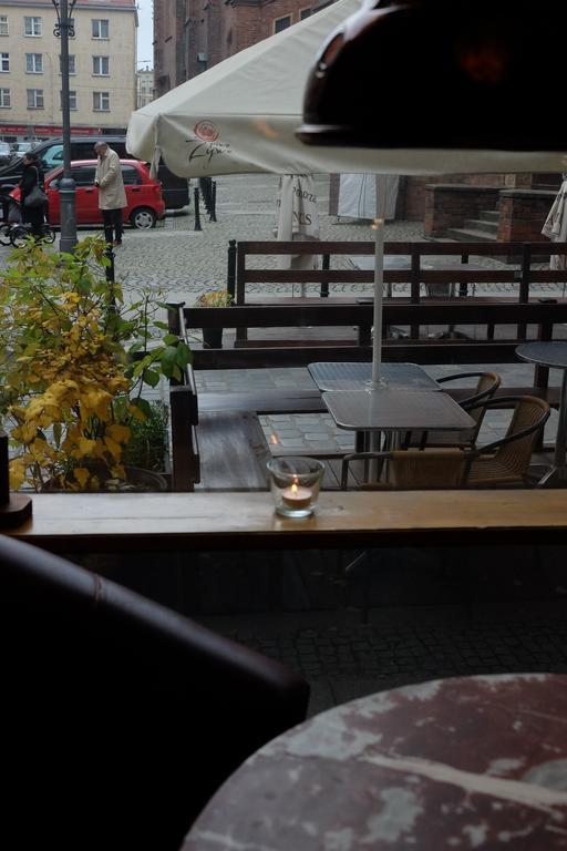 Nocleg ze śniadaniem Academus Pub &