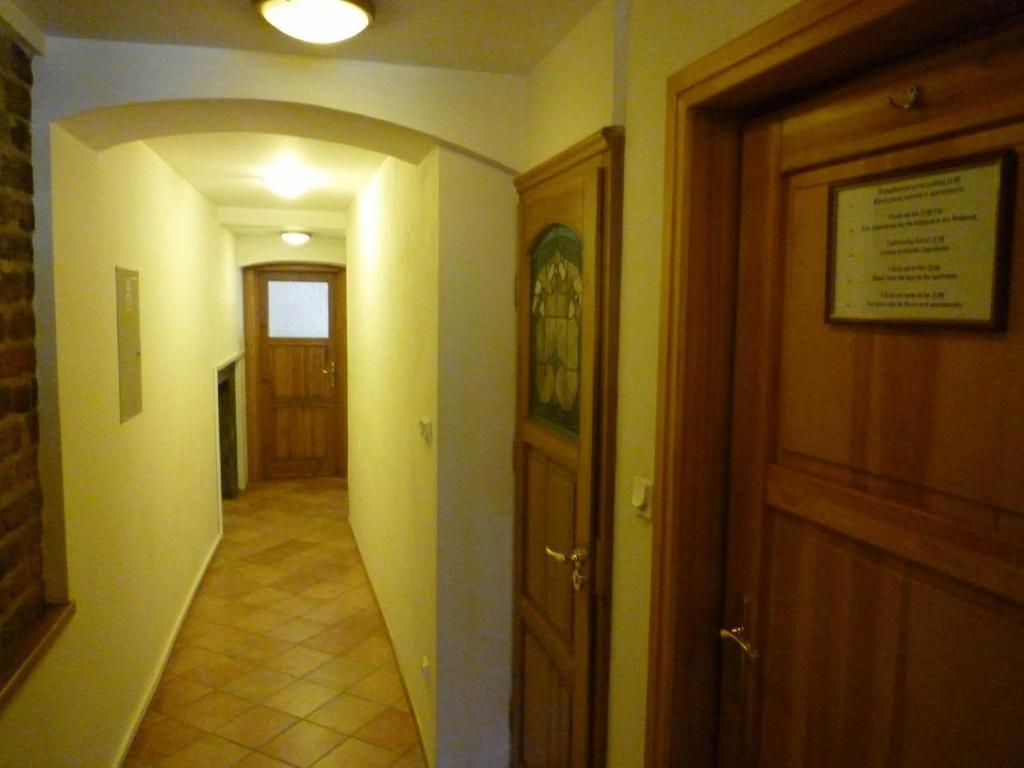 Nocleg ze śniadaniem Academus Pub &